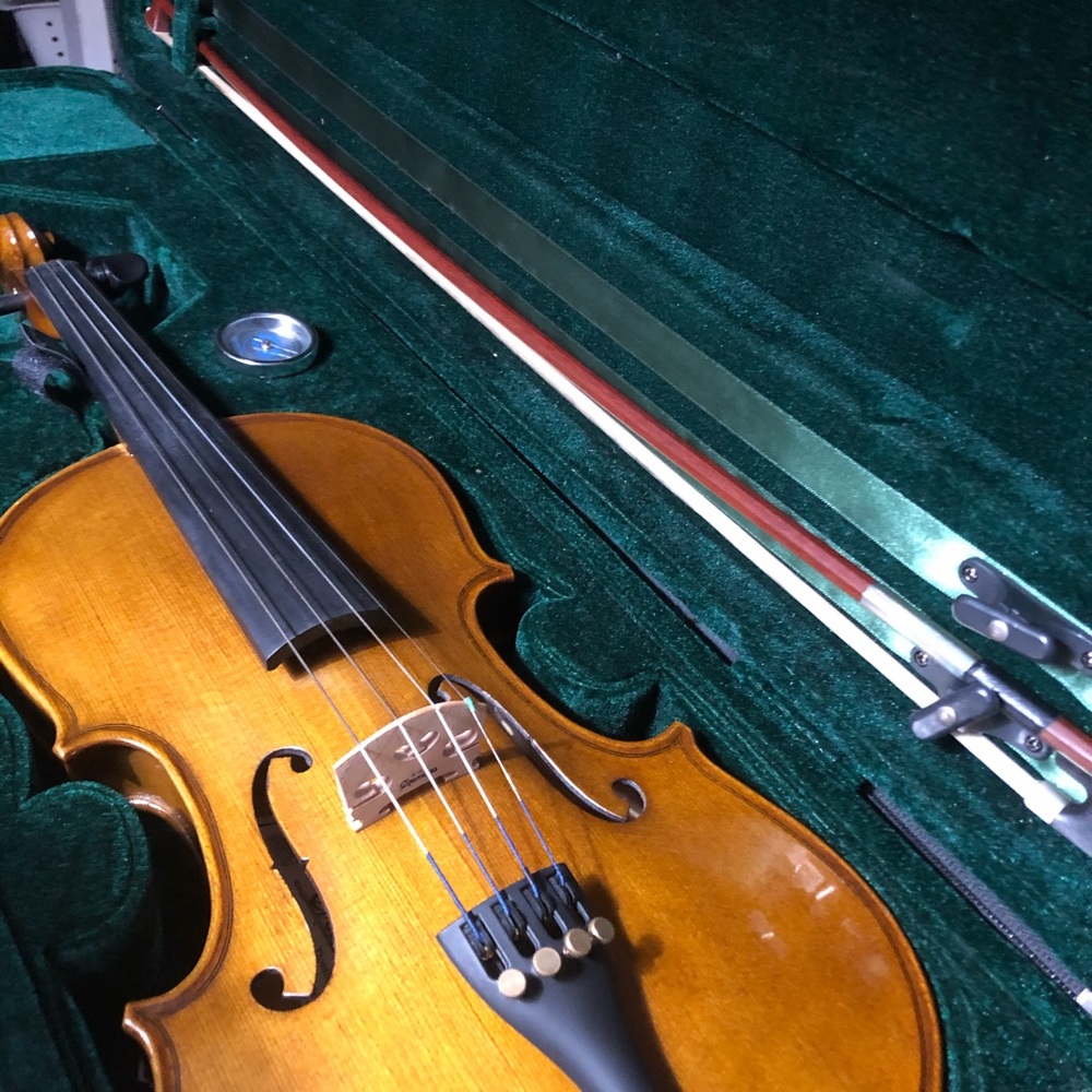 4/4 Adult Size Cremona SV 175 Violin